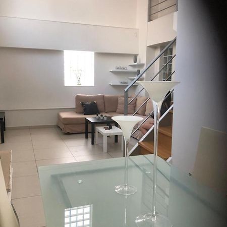 Maisonette Lux Modern Next To Metro Kerameikos 3 Rooms Atina Dış mekan fotoğraf