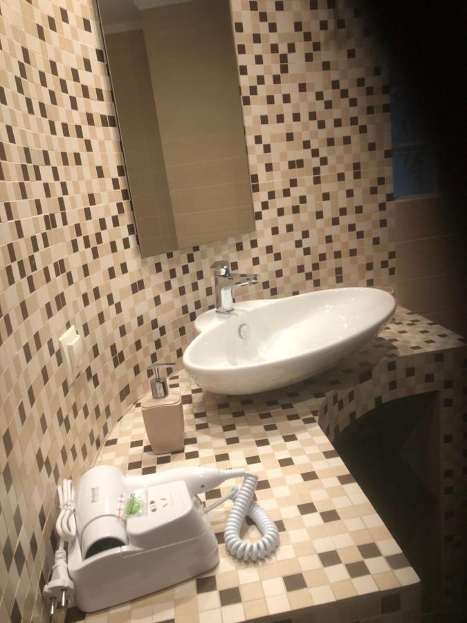 Maisonette Lux Modern Next To Metro Kerameikos 3 Rooms Atina Dış mekan fotoğraf